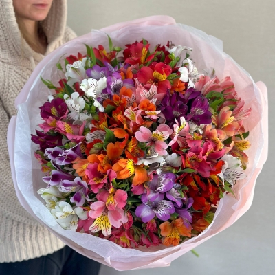 Букет «Перуанская лилия» макси